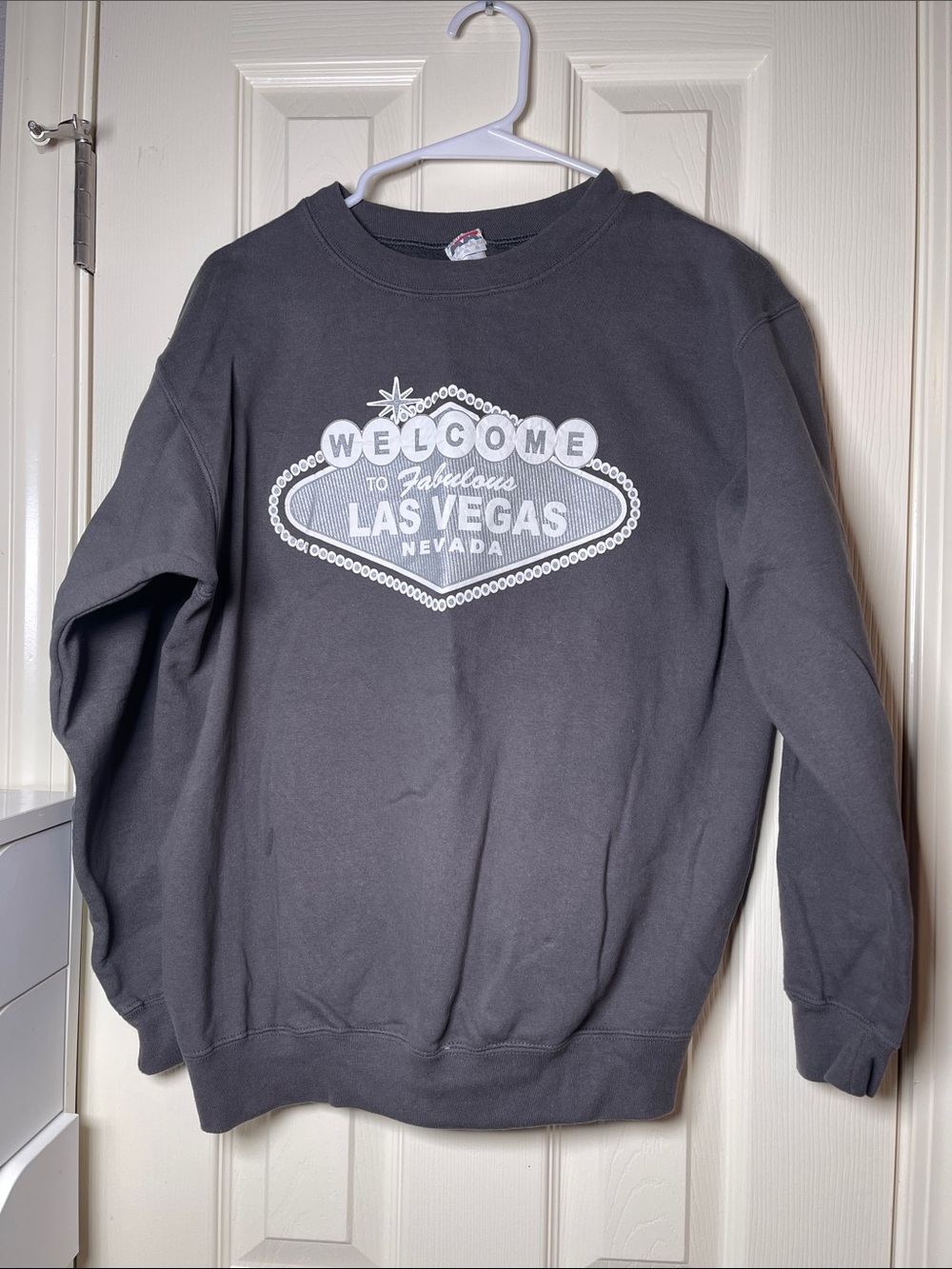 Gray 'Welcome to Fabulous Las Vegas' Crewneck Sweatshirt